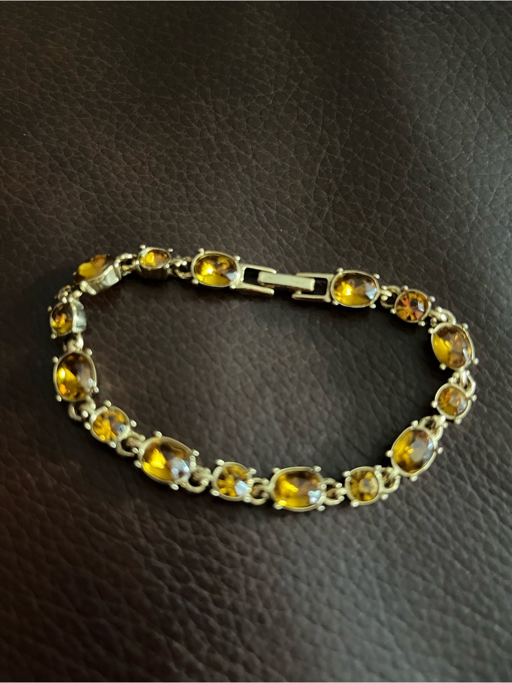 VTG Liz Claiborne LC Signed Citrine Glass Oval Gemstone Tennis Link Bracelet